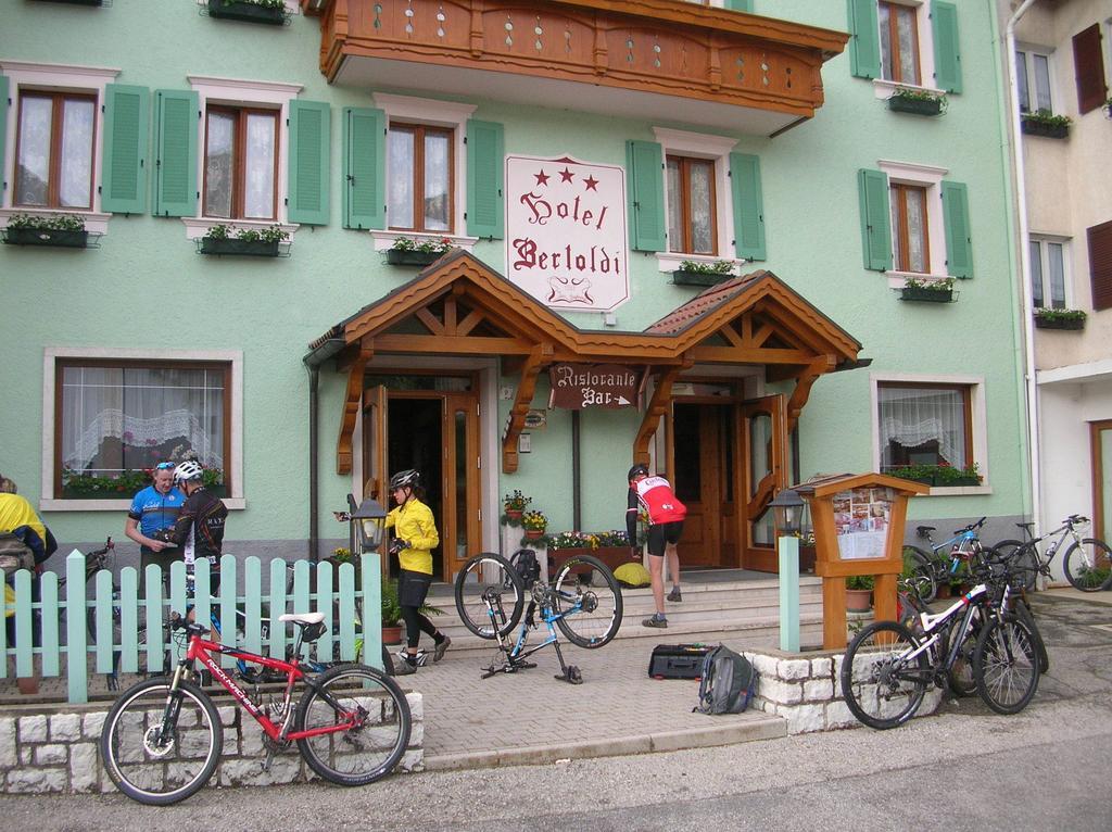 Hotel Bertoldi Chiesa  Esterno foto
